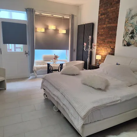 Zu Hofe ゲストハウス