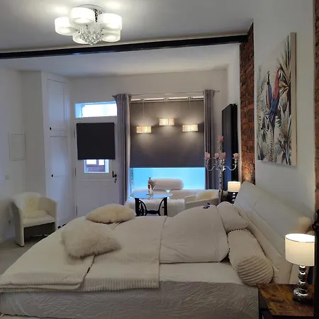 Zu Hofe ゲストハウス